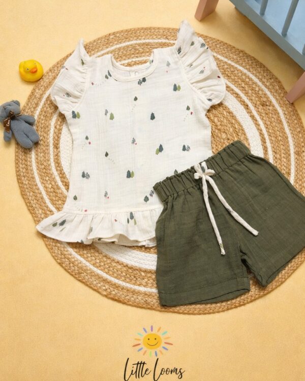 Girls shorts set