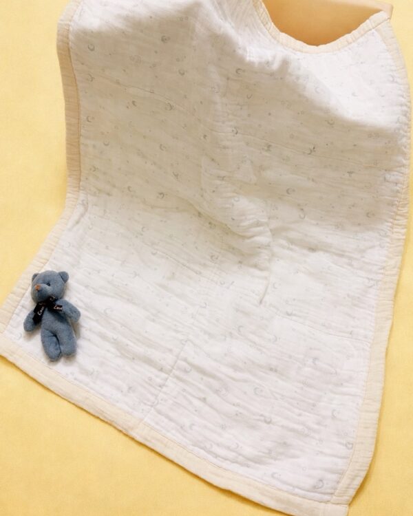 Moon & Stars 5-Layer Muslin Baby Bed